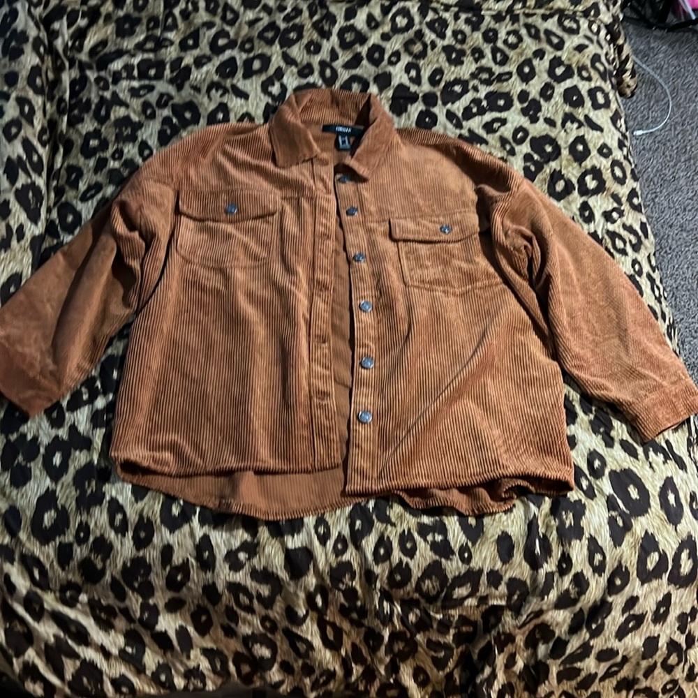 FOREVER 21 brown button up shirt jacket 🤎
